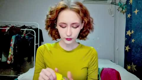 Joannatompson online show from April 8, 2:25 am