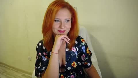 Snapshot of joanne_star chatting on September 19, 5:49 pm SweetGinger online show from September 19, 5:49 pm