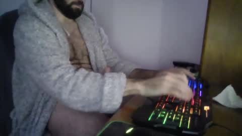 joaodias_18 online show from January 30, 11:13 pm