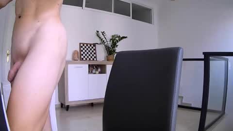 joc bi nice online show from October 14, 8:06 am