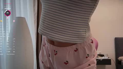  nude photos videos  online show from April 1, 12:06 pm