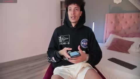 Emma  Joe online show from November 25, 3:16 am