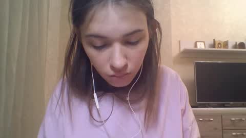 Jennifer online show from September 14, 5:14 pm