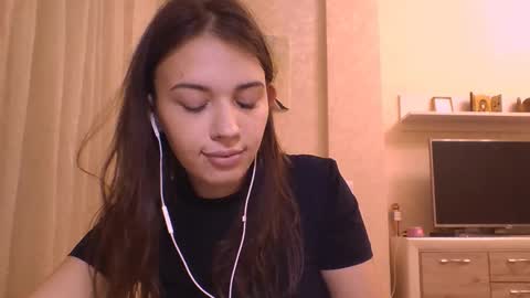 Jennifer online show from November 25, 5:34 pm