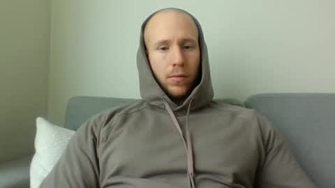 joeybanan online show from March 4, 10:02 am