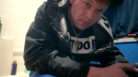 joeybigdick0136 online show from October 23, 5:42 am