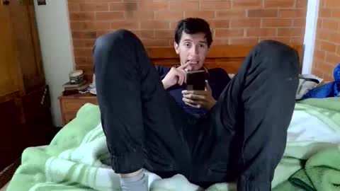 johan70nsexy online show from April 21, 12:03 am