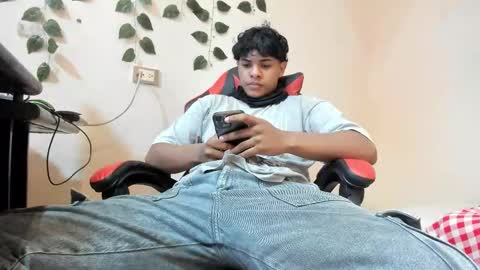 Johan Beley online show from December 18, 12:39 am