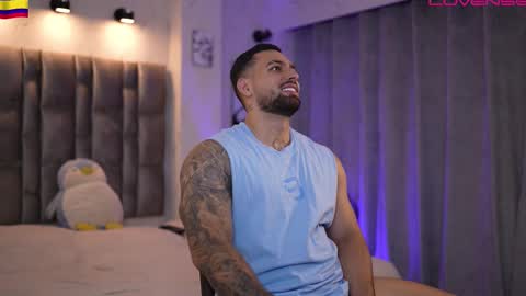 john online show from January 18, 10:52 pm