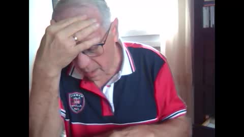 johnjohn6226 online show from September 28, 3:10 pm