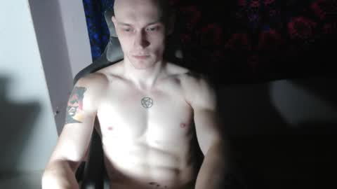 Johnny online show from October 13, 4:42 pm