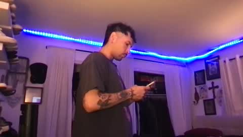 Snapshot of johnnydeep66 chatting on October 2, 8:13 am JohnnyDeep66 online show from October 2, 8:13 am