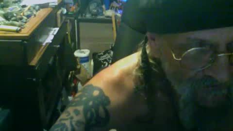 johnnyshung1 online show from November 9, 5:55 am