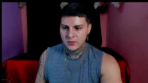 Johny online show from November 8, 4:04 am