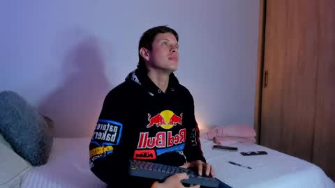 johnycooper08 online show from June 5, 12:54 pm