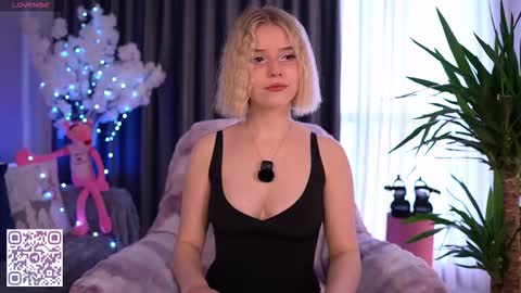 Paula online show from December 15, 9:27 am