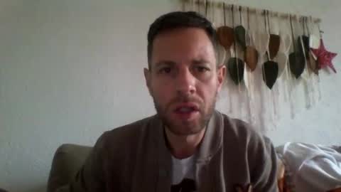 jojo19844 online show from November 28, 12:45 pm