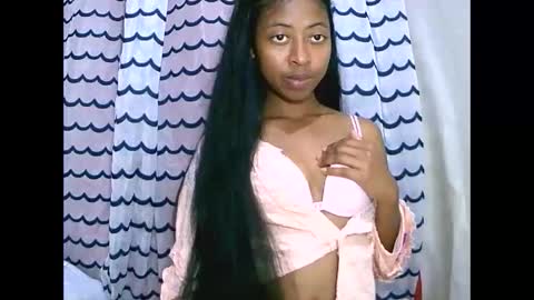 Snapshot of joliekah27 chatting on September 12, 7:27 pm joliekah27 online show from September 12, 7:27 pm