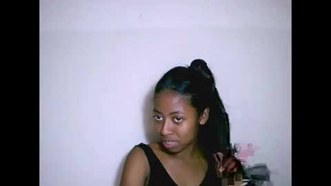 Snapshot of joliekah27 chatting on September 22, 7:56 am joliekah27 online show from September 22, 7:56 am