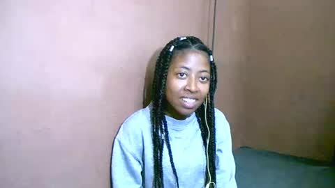 Snapshot of joliekah27 chatting on February 26, 7:21 pm joliekah27 online show from February 26, 7:21 pm