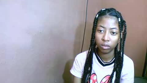 Snapshot of joliekah27 chatting on February 27, 4:35 am joliekah27 online show from February 27, 4:35 am