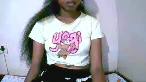 joliekah27 online show from April 13, 12:42 pm