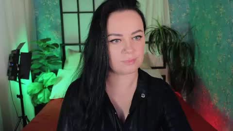 MISTRESS Jolie online show from July 4, 6:28 am
