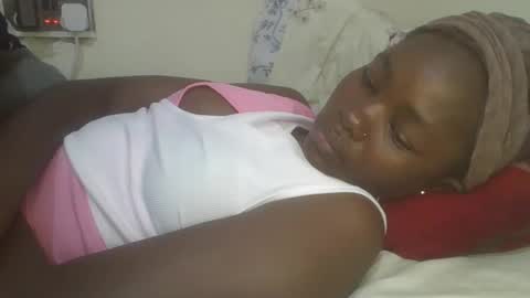 jollynabeb online show from March 12, 2:41 am