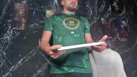 JonSnow online show from November 9, 5:22 am