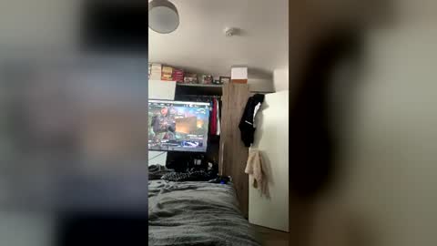 jonny030aller online show from July 25, 4:27 pm