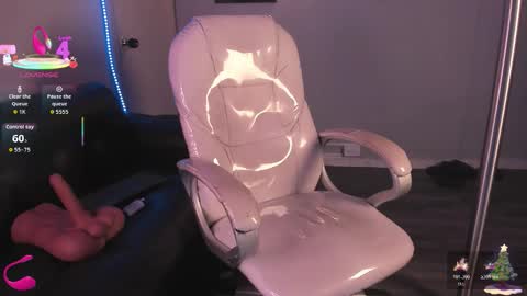 JORDAN online show from December 3, 11:05 pm