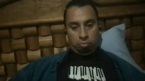 jose1234563 online show from December 18, 5:59 am