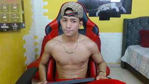 jose_sexycumm online show from December 5, 8:17 pm