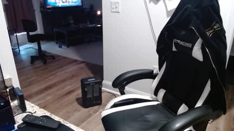 Josef online show from January 6, 8:24 pm