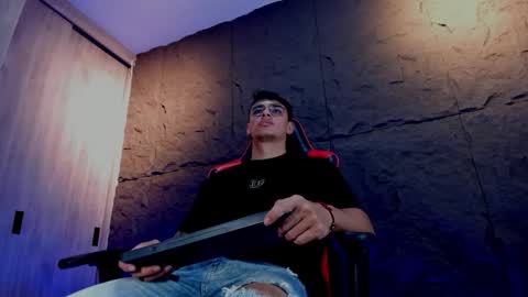 JOSEPH  online show from November 21, 11:19 am