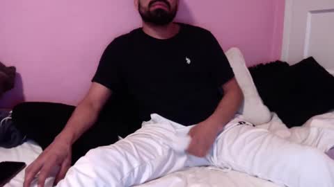 josephs1990 online show from February 17, 8:38 pm