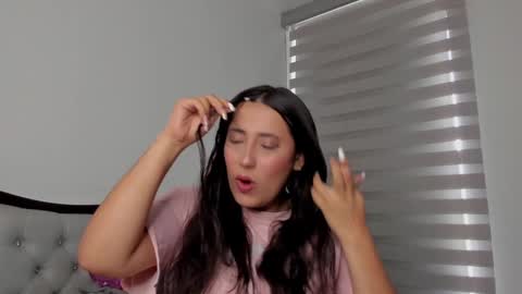 Dilany Josh online show from January 26, 2:41 pm