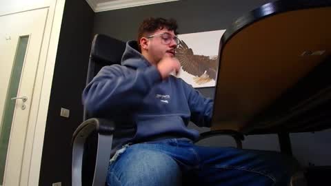 JoshKnight online show from March 12, 5:46 am