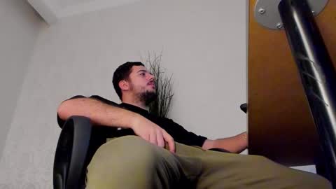 JoshKnight online show from November 14, 7:32 am