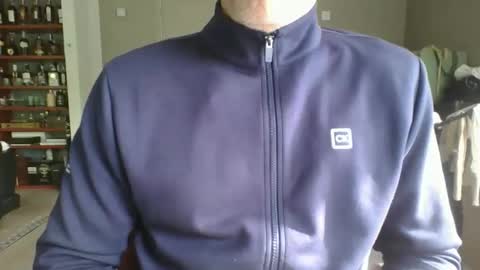 joshua154197 online show from April 21, 7:48 am