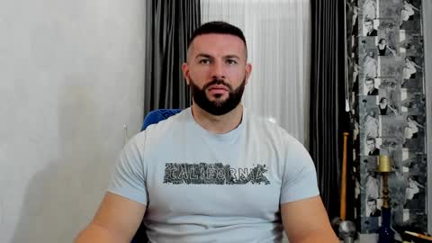 joshuamuscle69 online show from April 4, 7:26 am