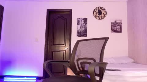 Snapshot of jothafit chatting on October 6, 1:07 pm jothafit online show from October 6, 1:07 pm