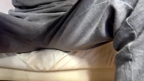 jovenduro84 online show from February 15, 7:43 am