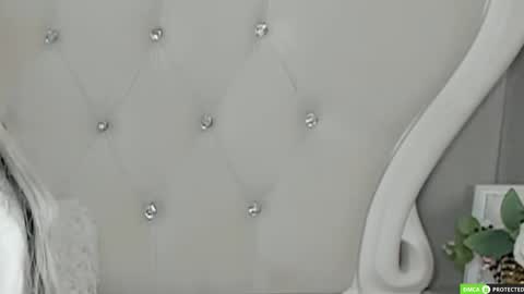 Joy Barker online show from November 14, 3:31 am