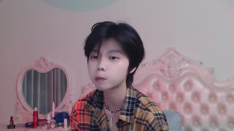 joycekay online show from January 18, 7:45 pm