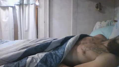 jskillz610892 online show from November 17, 1:57 pm