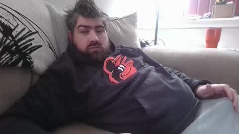 jthompson813 online show from December 4, 1:14 pm