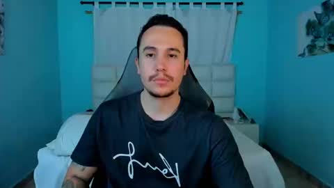 Juan online show from March 22, 1:09 am