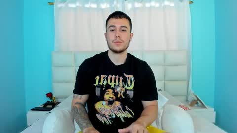 Snapshot of juan__jimenez chatting on September 23, 8:26 pm Juan online show from September 23, 8:26 pm