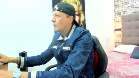 JUAN  online show from March 28, 11:55 am